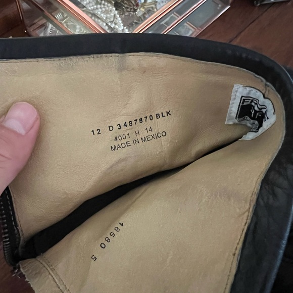 Men’s Frye boots. - Picture 5 of 5